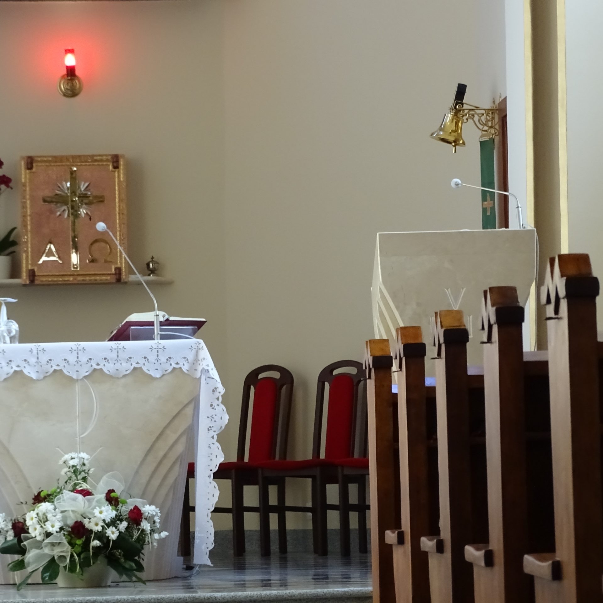 ołtarz i tabernakulum